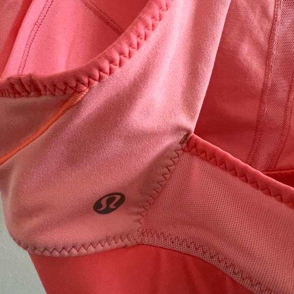 Lululemon bra size 12 with mini pocket. - Picture 4 of 7